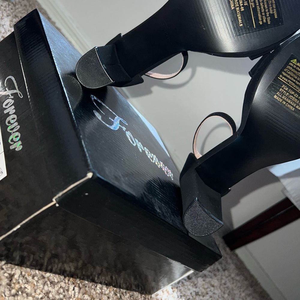 Simple Platform Open Toed High Heels With Toe Str… - image 8